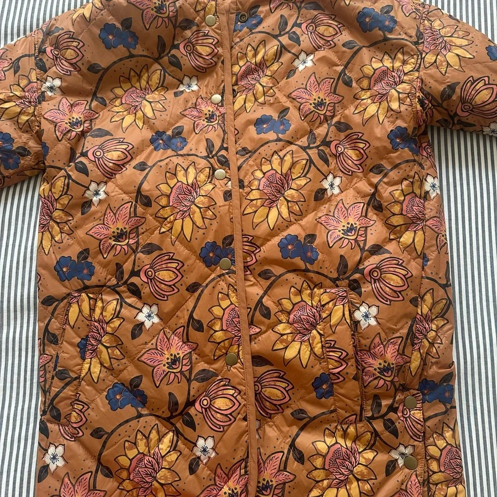 Marine Layer Reversible Quilted Jacket - Picture 5 of 7